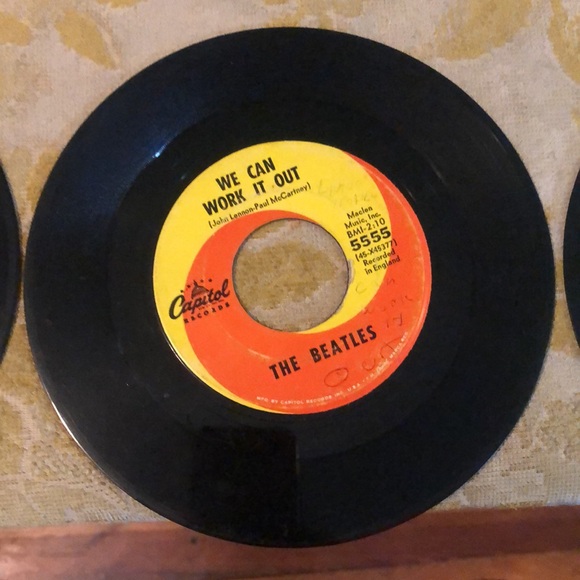 Beatles 45 records Hey Jude, yesterday, help, I am the walrus, let it be, 8 reco - Picture 4 of 10